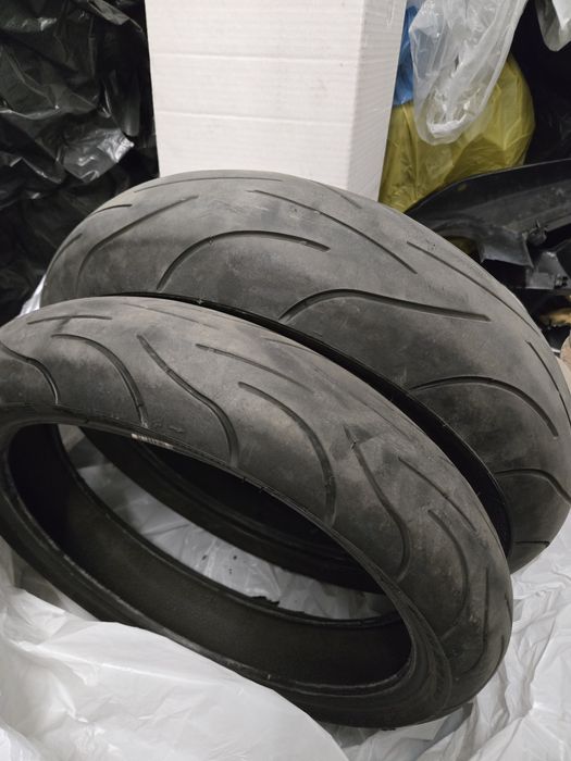 Мото гуми 160/60/17 и 120/60/17 Michelin Pilot Power 2CT