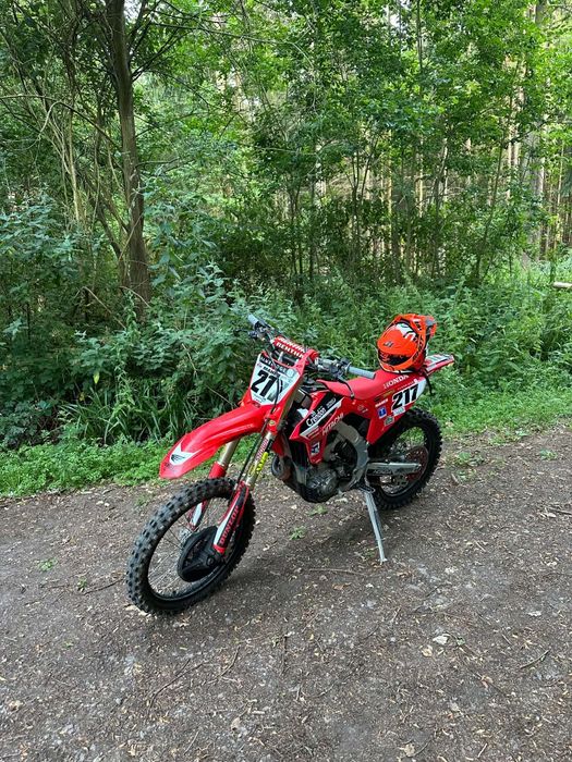 Honda CRF450R 2023 – Stare excelentă, gata de sezon!