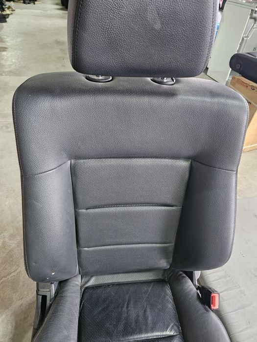 Tapiterie,  scaune dreapta față,  bancheta  Mercedes W212 E klasse
