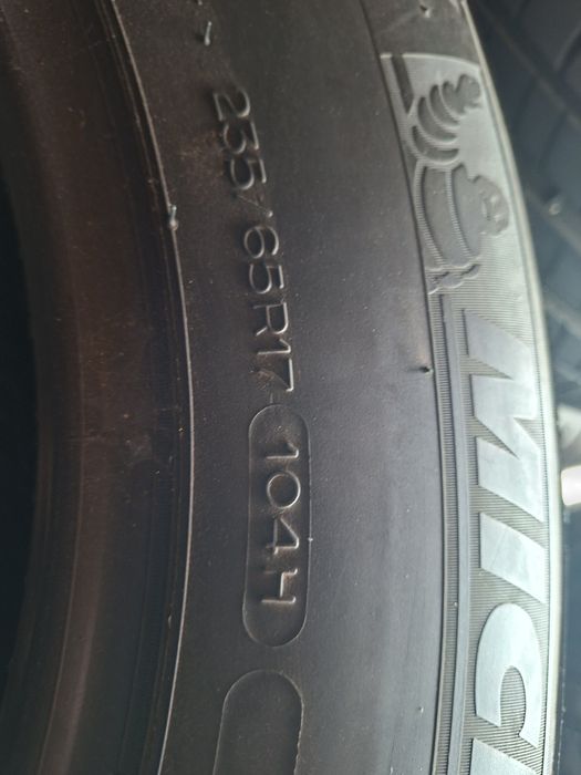 4 бр. Michelin Latitude Alpin LA2 235 65 17 Зимни гуми