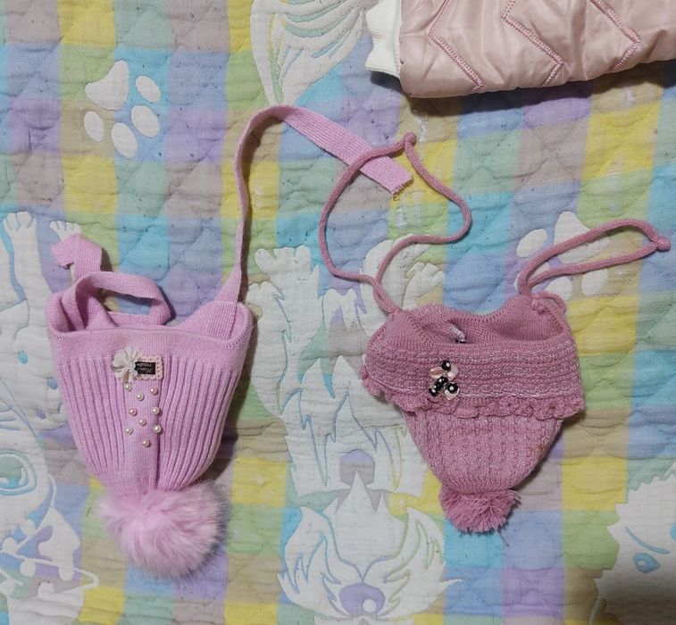 Зимние комбинезоны для девочки и шапочки