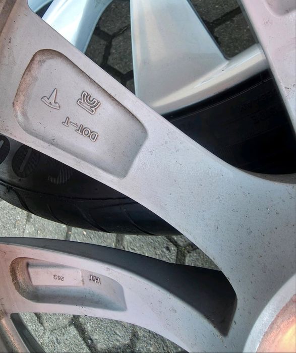 Jante 19” Tesla Model 3 -cauciucuri vara 235 40 R19 + senzori presiune