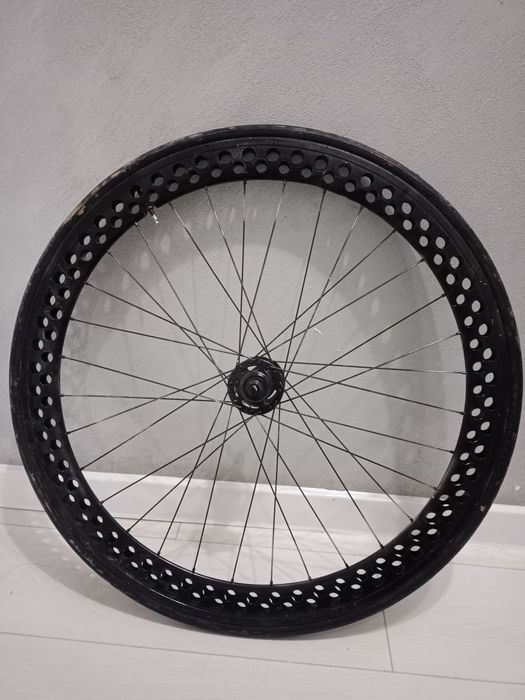 Продам два колесо вместе либо одельно