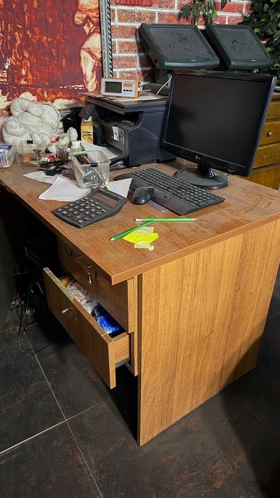 Офисная мебель б/у