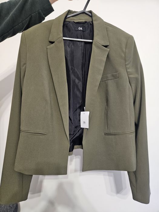 Sacou kaki C&A cu eticheta