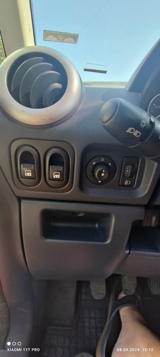 Марка Пежо,модел 1007