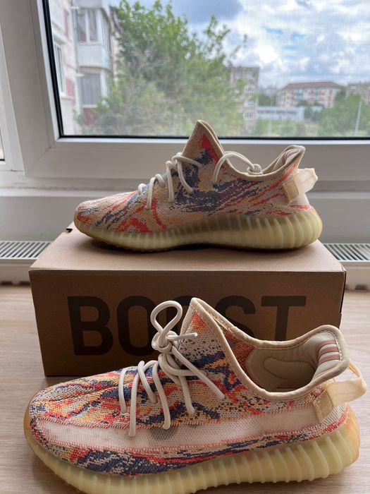 Yeezy 350 ,,V2 Mx Oat”- noi, nefolositi