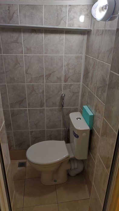 Дава се под наем Двустаен апартамент в Варна, Цветен квартал - 50 кв.м за 306 € - Снимка #8