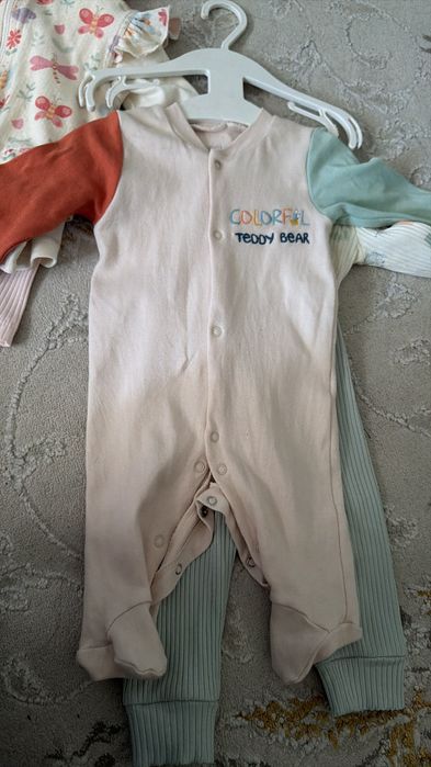 Детские вещи для новорожденных