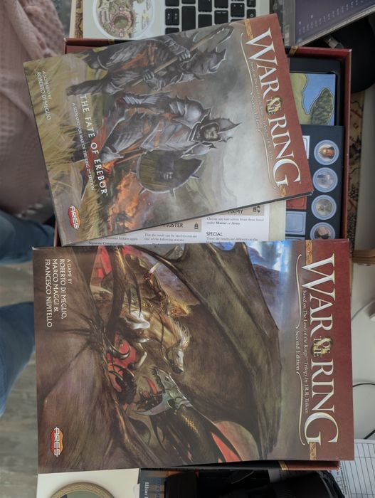 Продавам настолна игра war if the ring second edition - само разопакована!