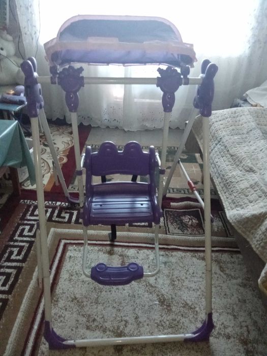 Детская качеля(домашняя)