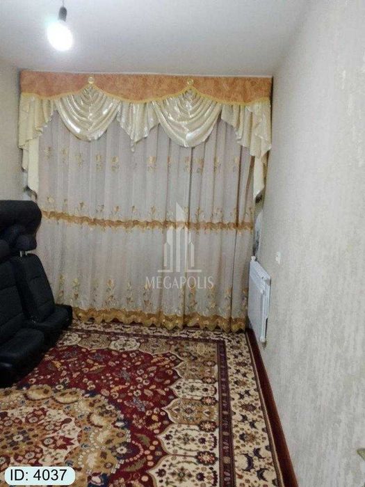 kanechka bozorca yonida 3 xonali uy srochna sotiladi №4037