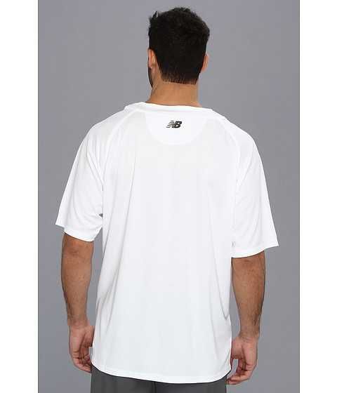 Футболка New Balance