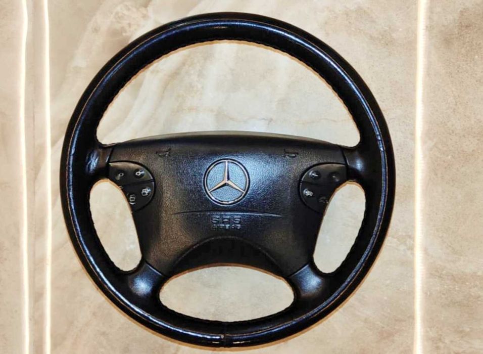 Мултиволан за Mercedes W210 /W208/W124/W127