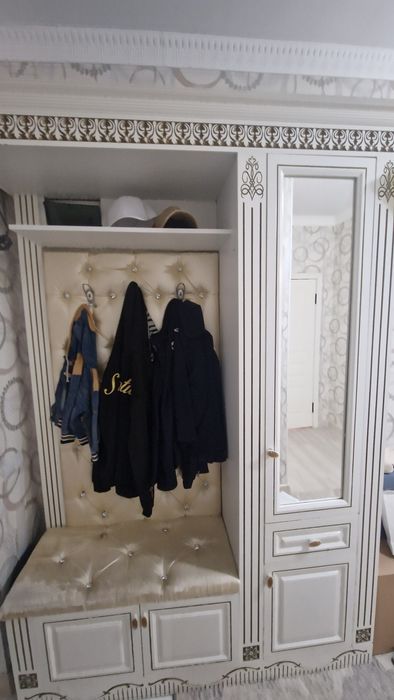 Прихожка таза, белый