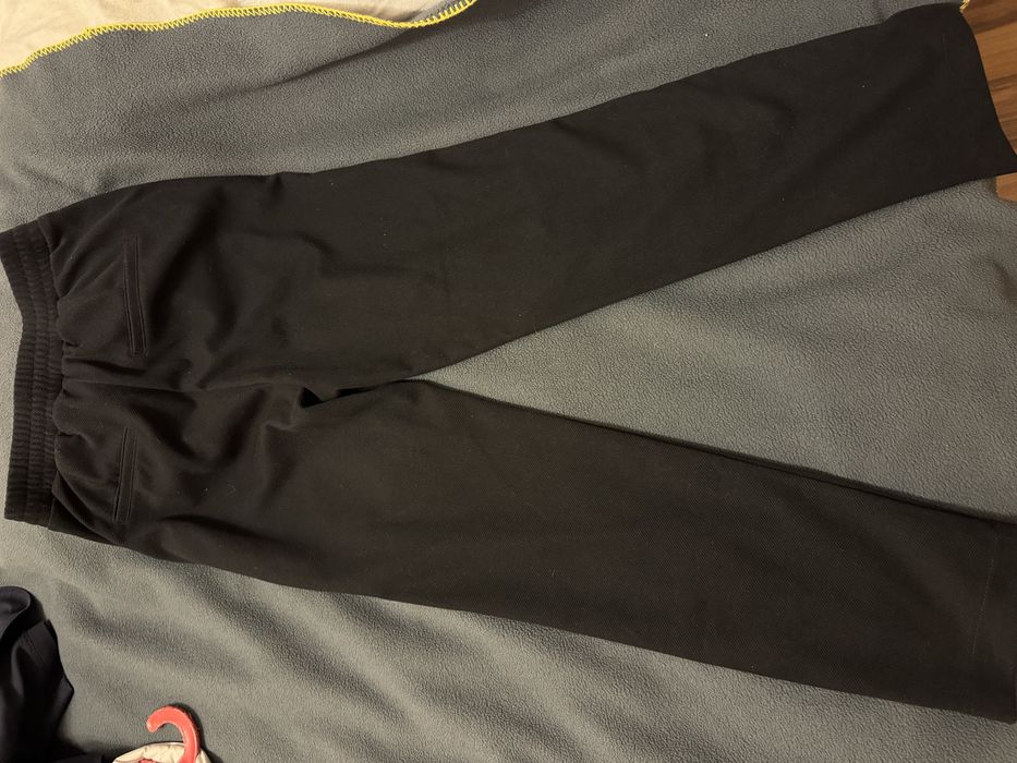 Панталони и дънки