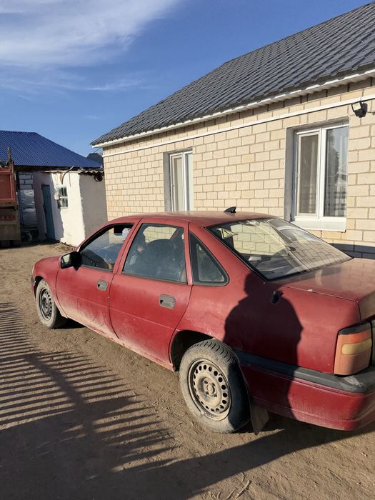 Opel vectra 1.6 газ-бензин.