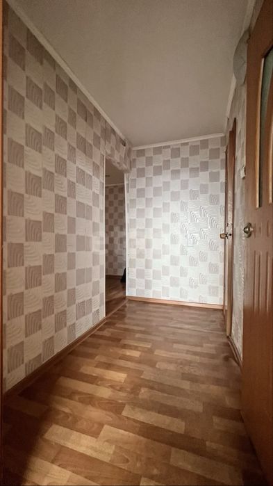 Срочно! 3 комн 65 кв в 20 мкр