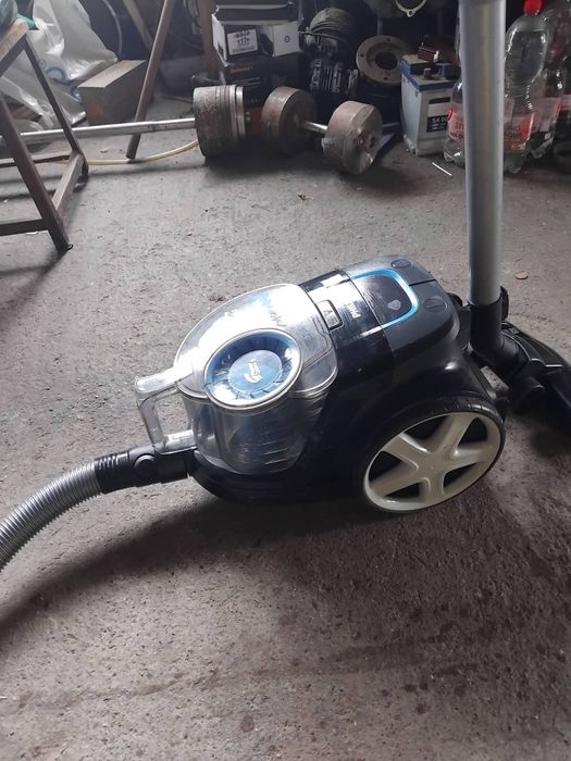 Прахосмукачка PHILIPS