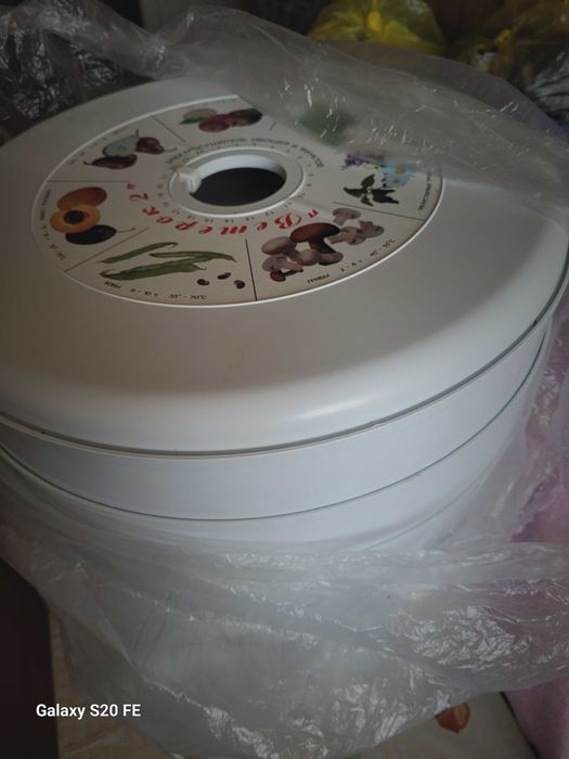 Электросушилка фруктов Ветерок 2