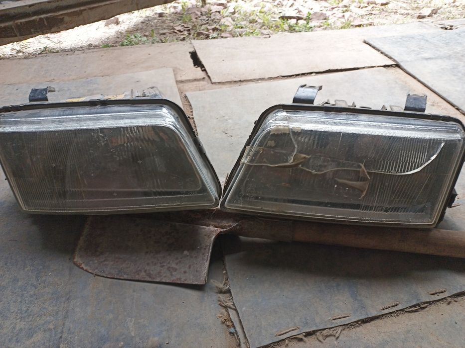 Фары на Ауди А4 б/у