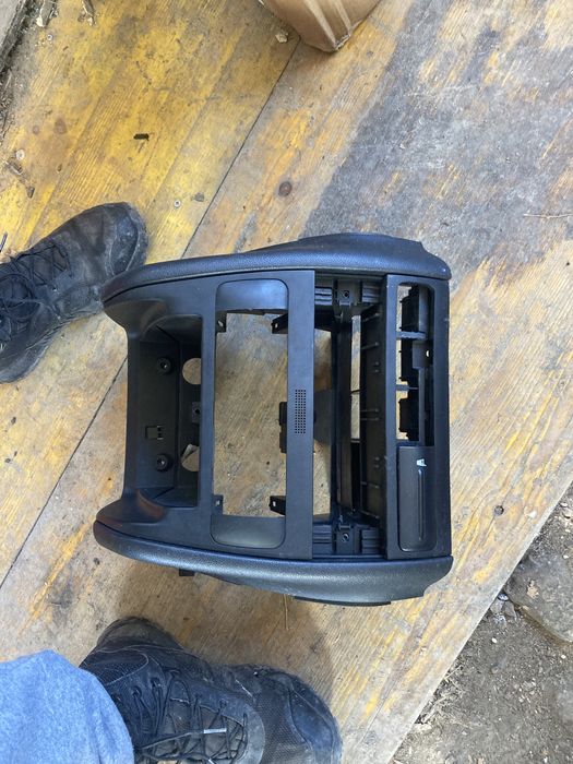 Централна конзола за Сеат Леон/ Толедо 1М 1999- 2005г