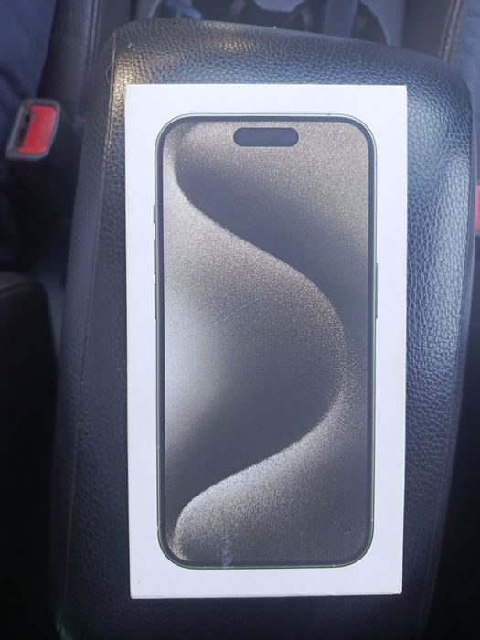 iPhone 15 pro 256 в идеальном состоянии