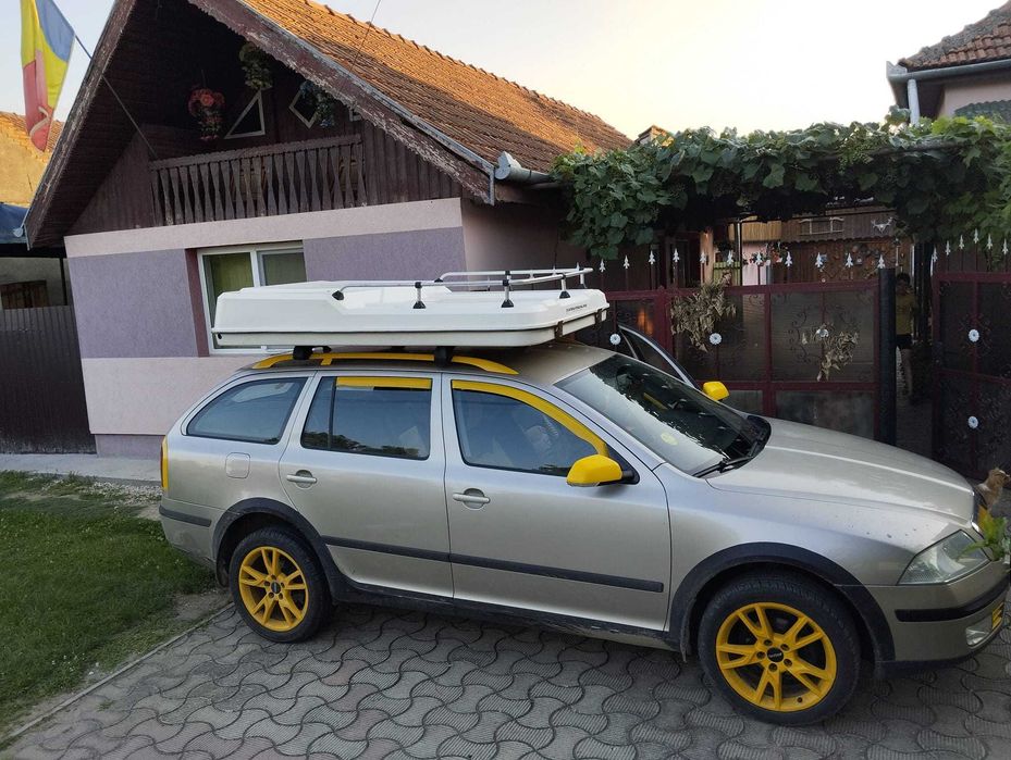 Vînd cort plafon auto maggiolina