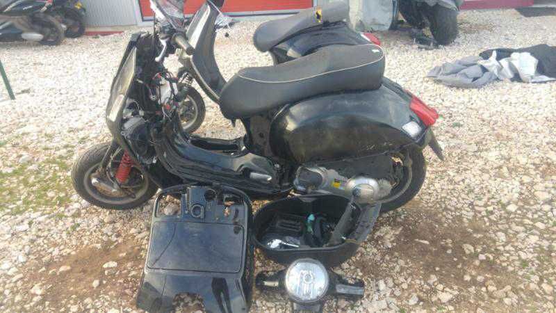 PIaggio vespa 250c 300c
