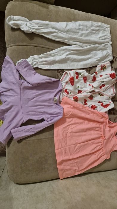 Вещи детские продам.