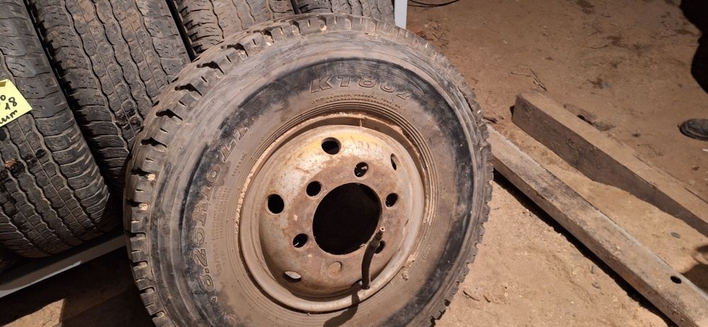 Продам колесо на автобус