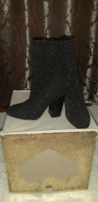 Ghetute Kendall&Kylie Jenner