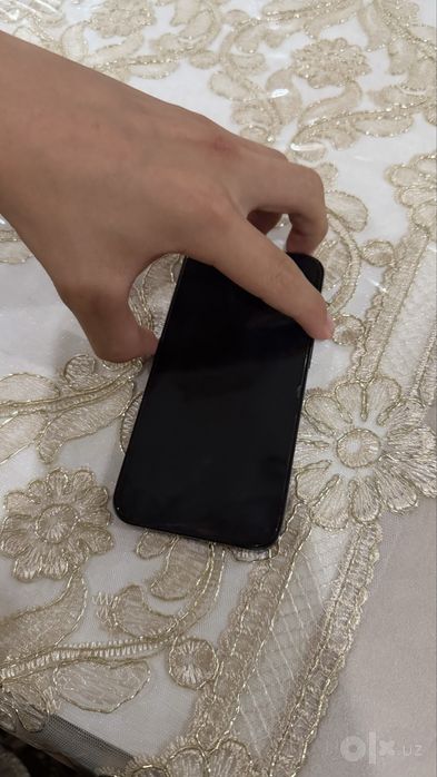 Iphone 13,ideal korobka dokument bar,emkost:98