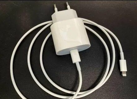 Продам Айфон зарядку Оригинал