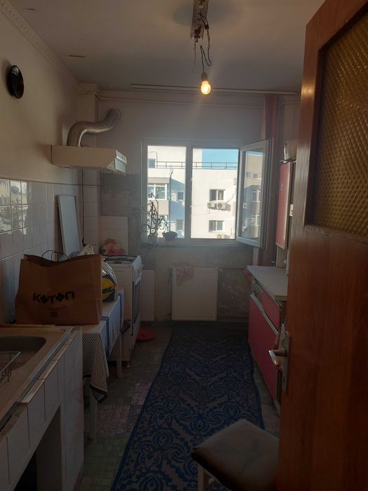 Vand apartament 2 camere