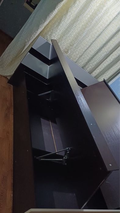 Продается кровать двуспальная