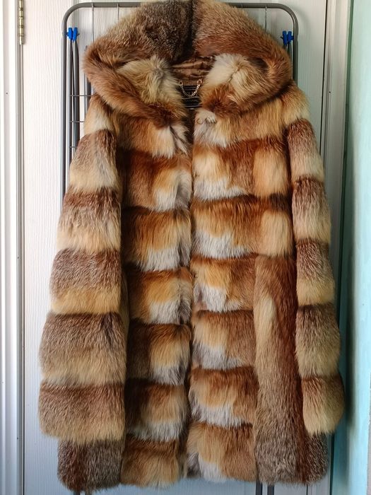 Продам шубу, рыжая лиса