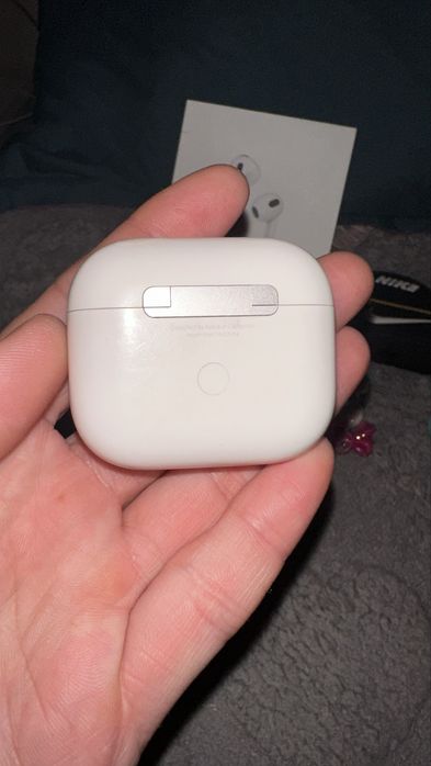 Продам airpods serias 3
