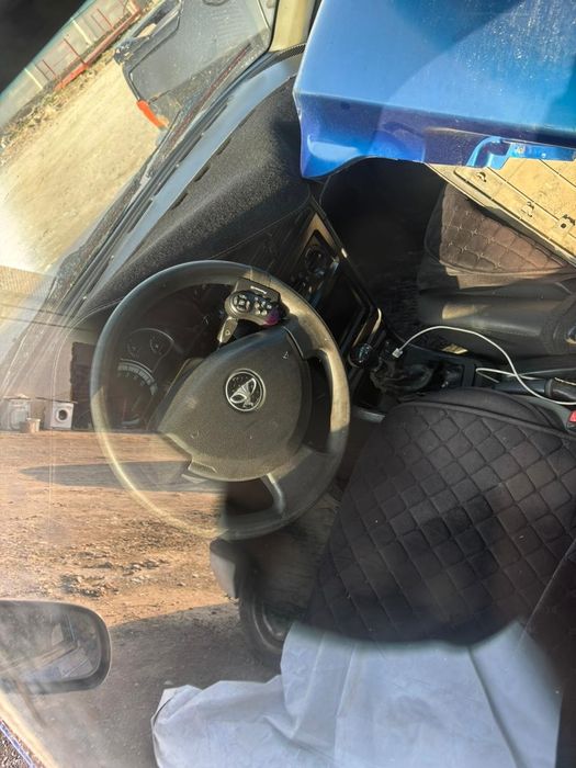 Продаётся нексия 2