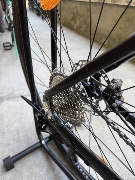 Шосеен велосипед Bianchi Via Nirone 7 Disc (Shimano 105)