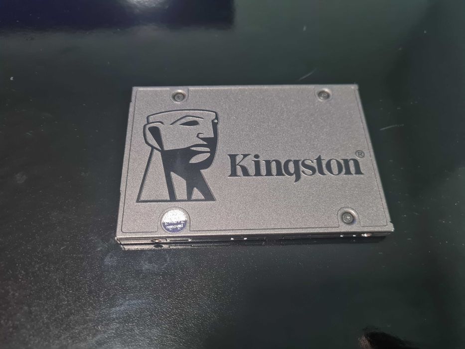 SSD Kingston 240GB, 99% viata  + cablu sata III