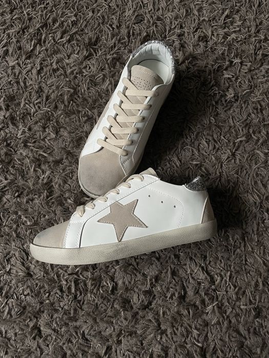 Golden Goose Super-stat