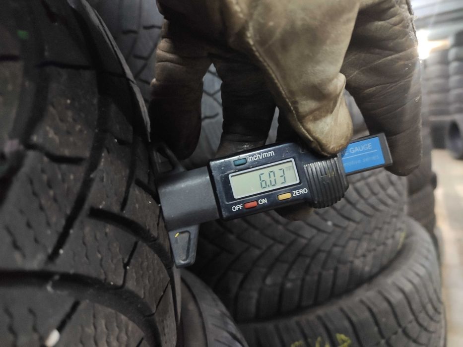 2бр Зимни гуми 205 60 16 - Semperit - DOT 23,24