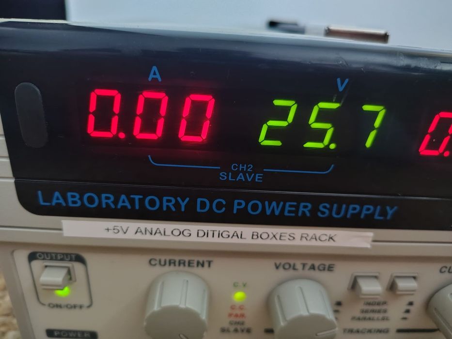Sursă de alimentare laborator RS PRO IPS 2303, Dublă (2x 30V, 3A, 180W), Liniară