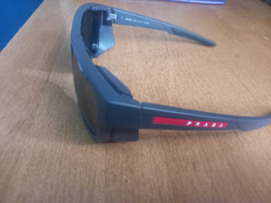 Очки Prada б/у оригинал