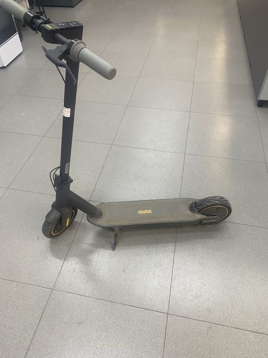 Самокат Segway Ninebot KickScooter MAX G30