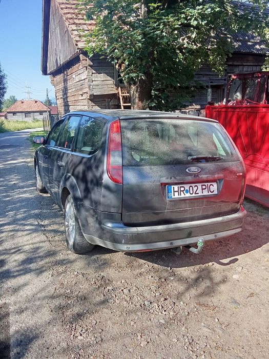 Vând Ford focus  2