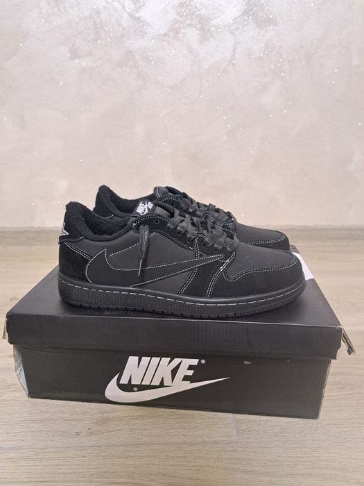Air Jordan 1 Low x Travis Scott "Black Phantom"