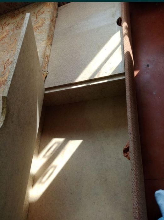 Диван раскладной продам!