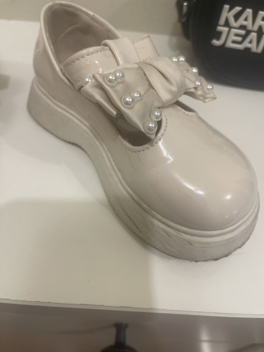 Туфли для девочки